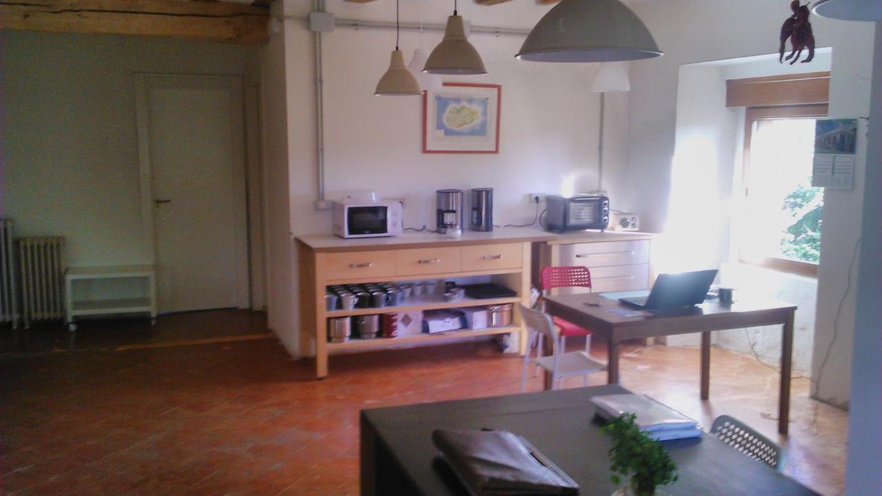 Rest Life El Salto Hostel Belorado Luaran gambar